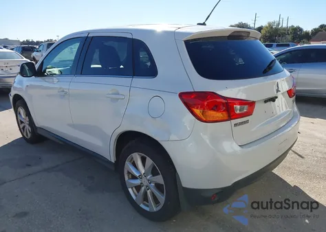 2015 Mitsubishi Outlander Sport Se из США, поврежденный, VIN 4A4AP4AUXFE011469